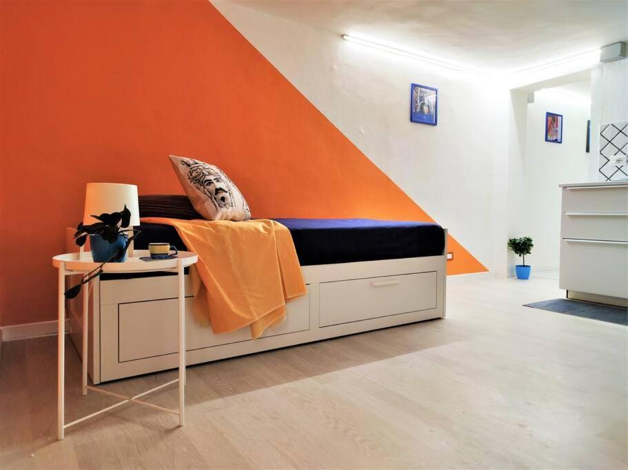Central Apartments Mezzanine - 1 Min To Via Etnea Catania Ngoại thất bức ảnh