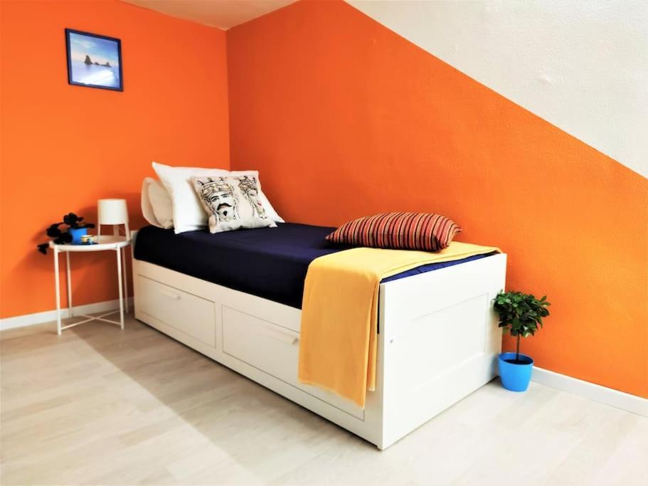 Central Apartments Mezzanine - 1 Min To Via Etnea Catania Ngoại thất bức ảnh